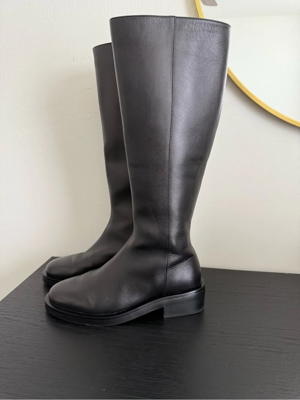 Tony Bianco Black Leather Tall Knee High Side Zip Boots Women's Size 5.5